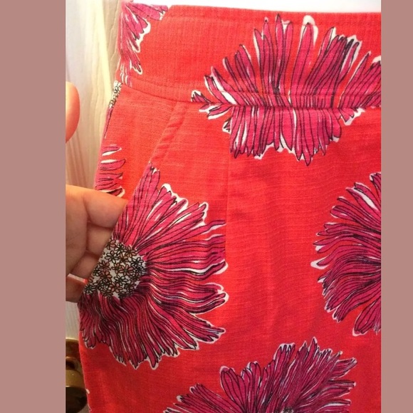 LILLY PULITZER Pencil Skirt High Waisted Floral Pink Island Bloom Style #83343 - Picture 4 of 8